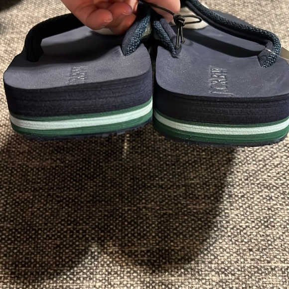 NWT J Crew Striped Flip Flops - Picture 4 of 7